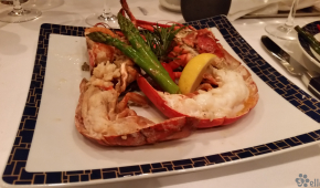 Cagney's | Steamed Whole cold water Lobster 1.5 lbs