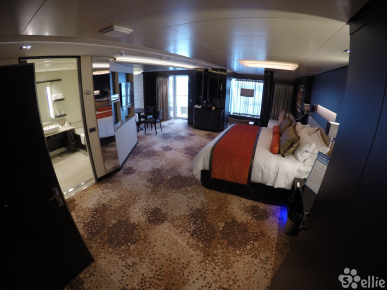 H5 Courtyard Penthouse disabled 17126