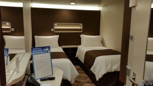 Inside Cabin 14407